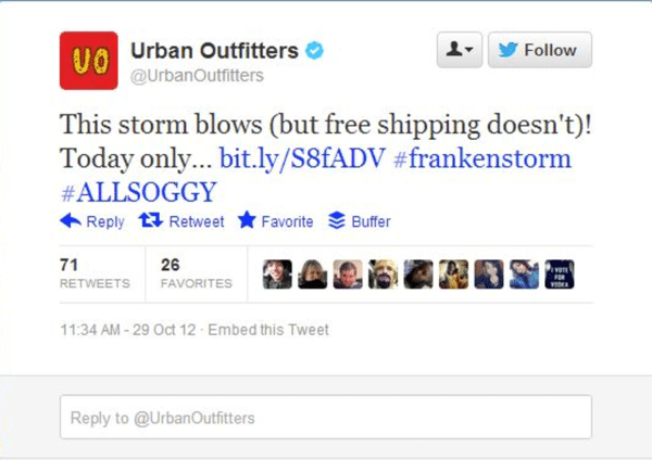 Postagem da Urban Outfitters sobre tempestade e remessa gratuita de newsjacking de marcas