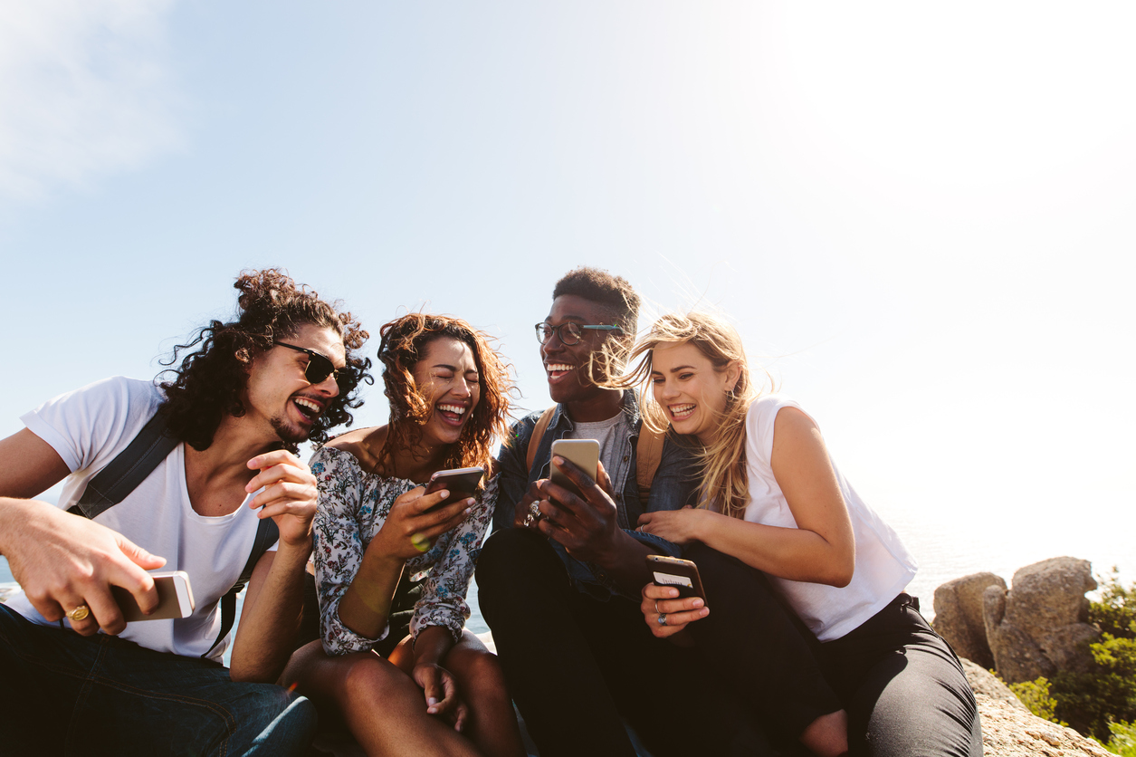 Social Media Smartphone Influencer Marketing