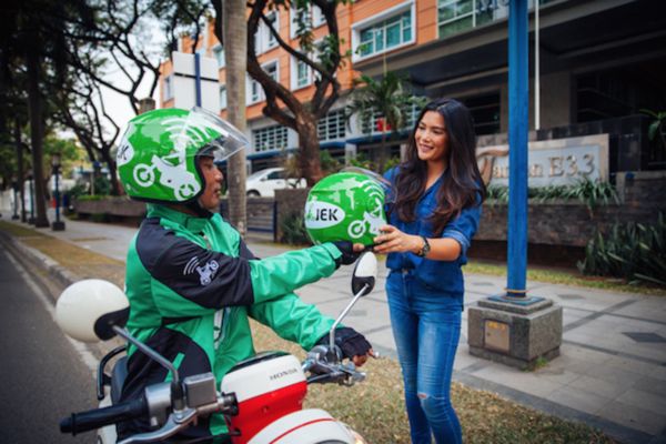 移動商務_Go_jek_User和bike_600