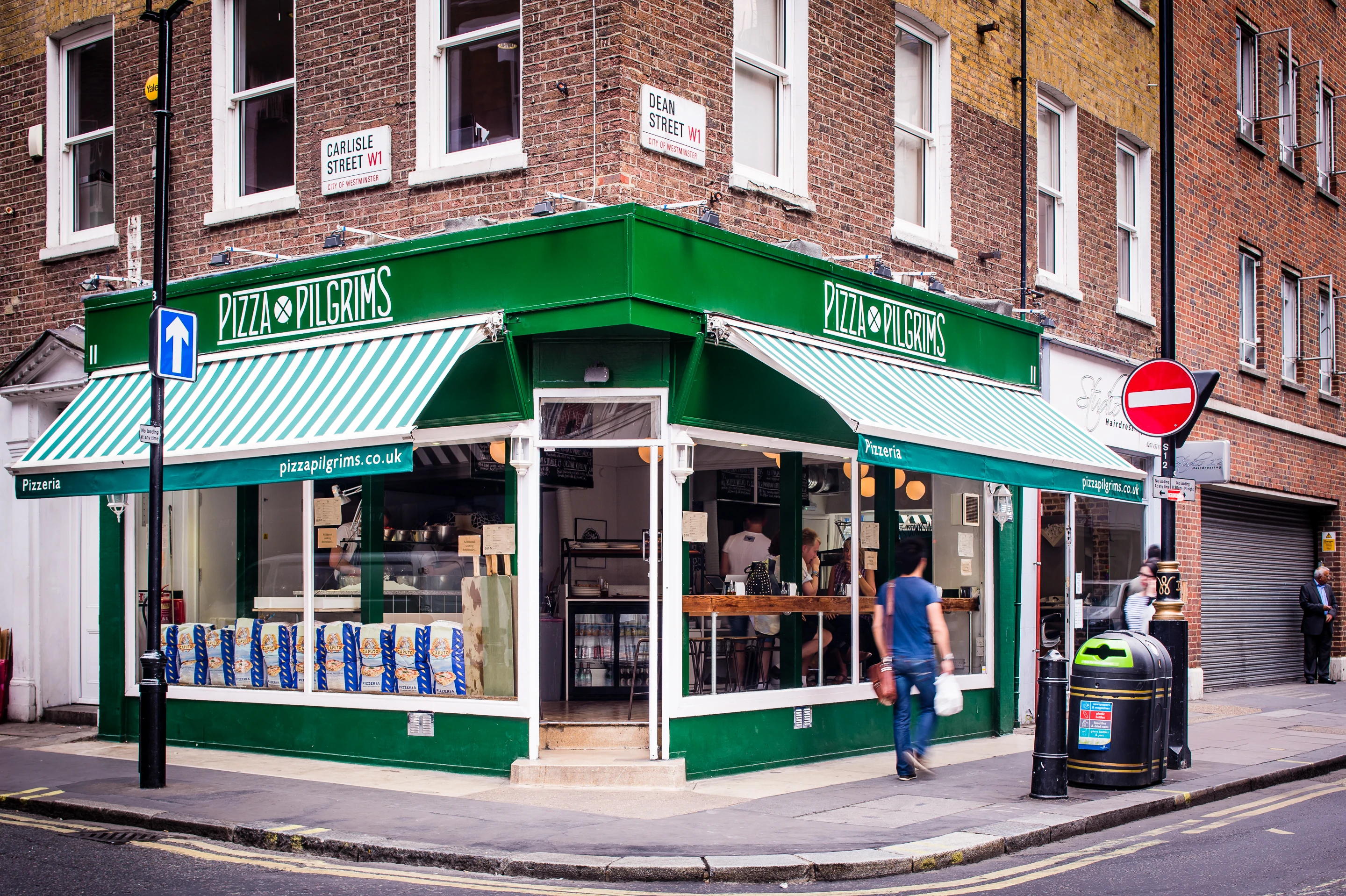 La posizione originale di Pizza Pilgram a Dean Street a Londra.