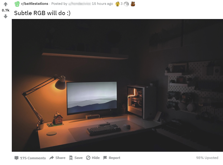 /r/battlestations 레딧 예시