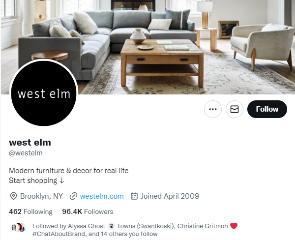 West Elm 的 Twitter 帳戶包括一個很棒的社交媒體簡歷。