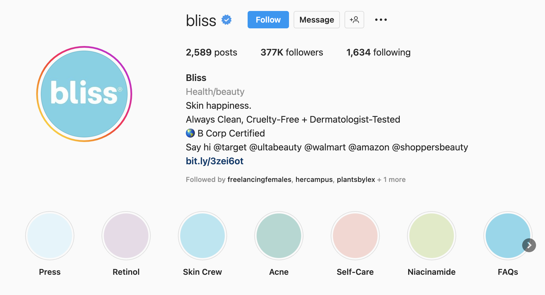 Contoh bio Instagram dari Bliss