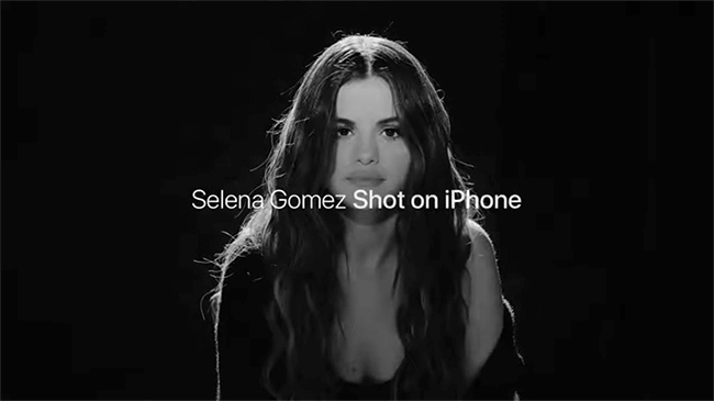 selena gomez photographiée sur iphone