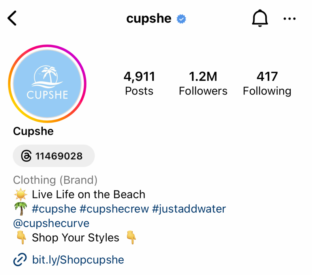 Cupshe 的 Instagram 個人簡介的屏幕截圖，其中包含多個品牌主題標籤。