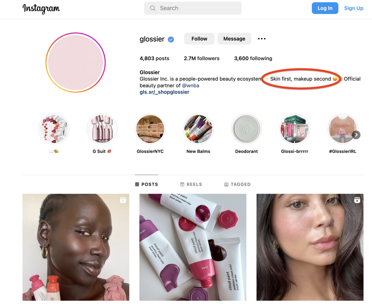 Glossier makyaj markası Instagram sayfası